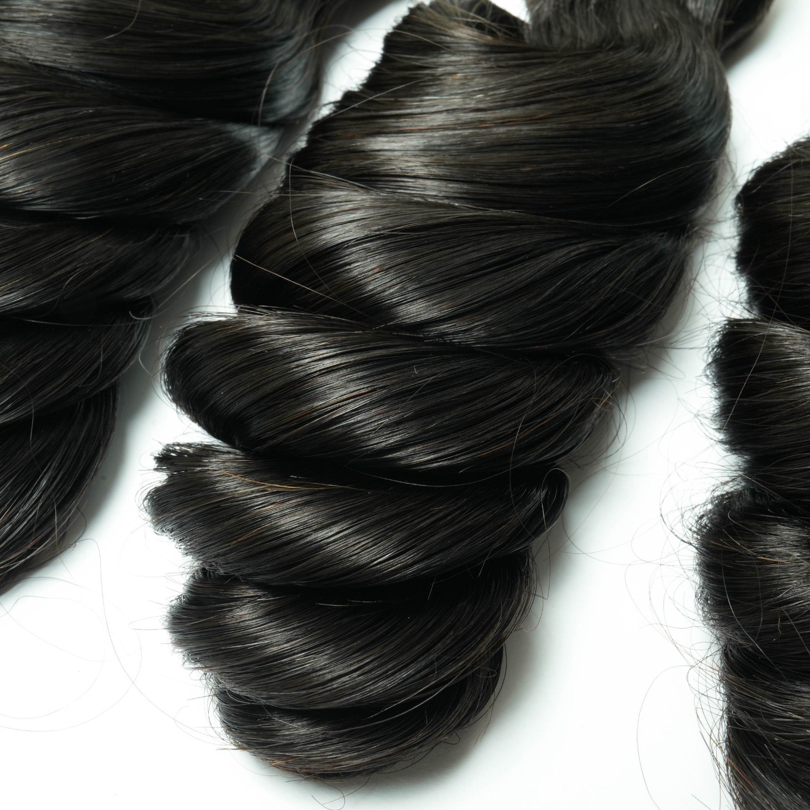 Ivoria Loose wave